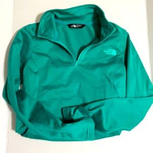 The north face pullover teal green XS great condition